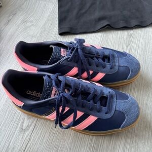 Adidas Navy and Pink Casual Sneakers
